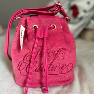 BNWT Hot Pink Juicy Couture Bucket Bag